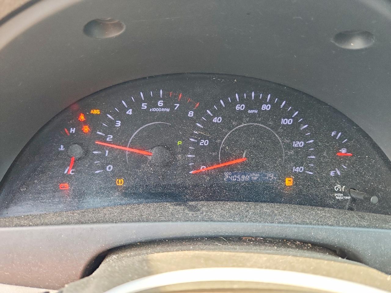 2010 TOYOTA CAMRY