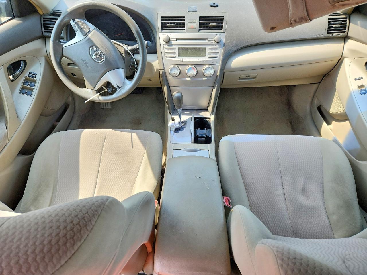 2010 TOYOTA CAMRY