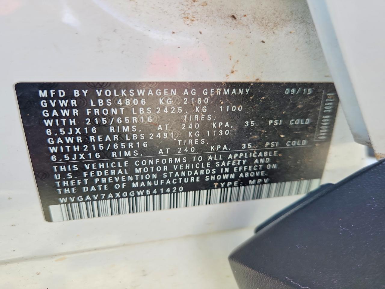 2016 VOLKSWAGEN TIGUAN