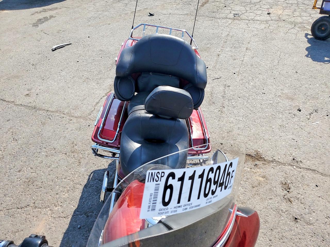 2010 HARLEY-DAVIDSON FL