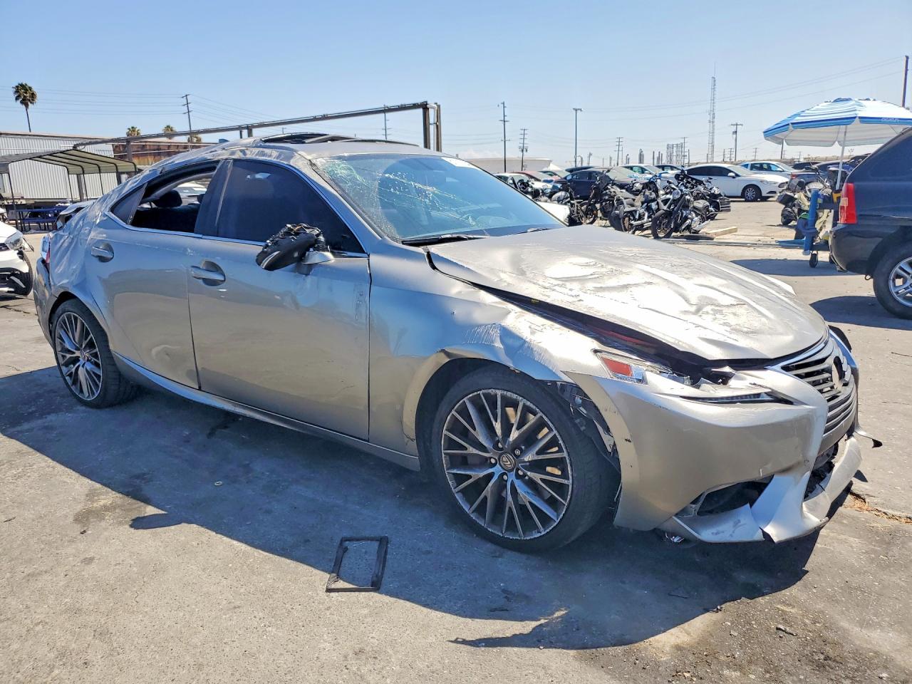 2016 LEXUS IS