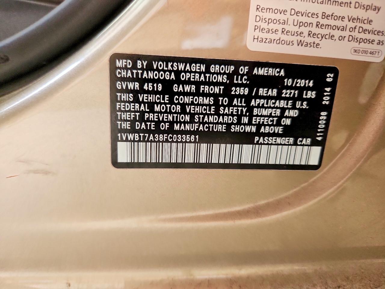 2015 VOLKSWAGEN PASSAT