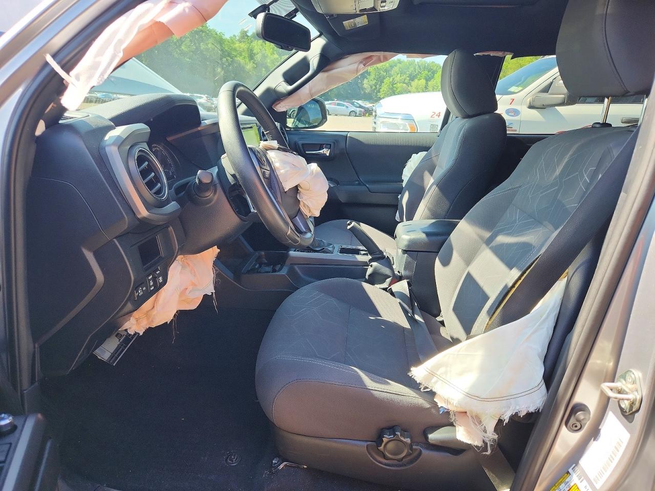 2017 TOYOTA TACOMA