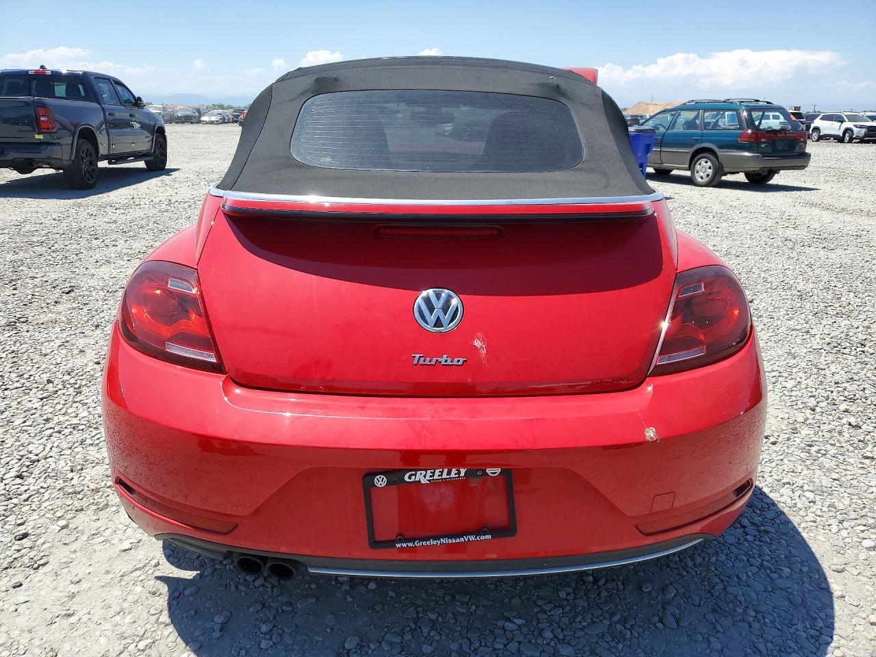 2018 VOLKSWAGEN BEETLE