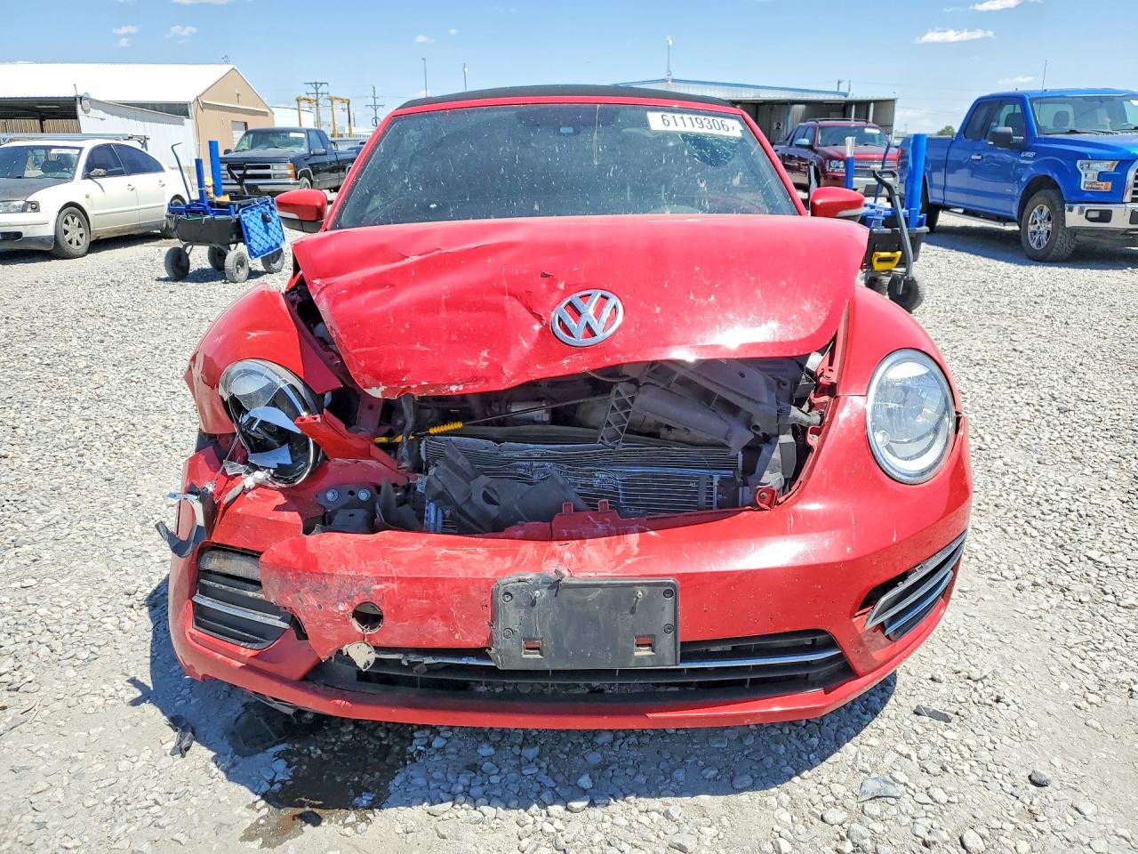 2018 VOLKSWAGEN BEETLE