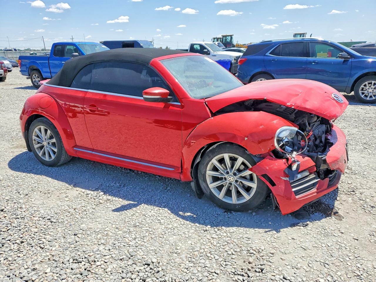 2018 VOLKSWAGEN BEETLE