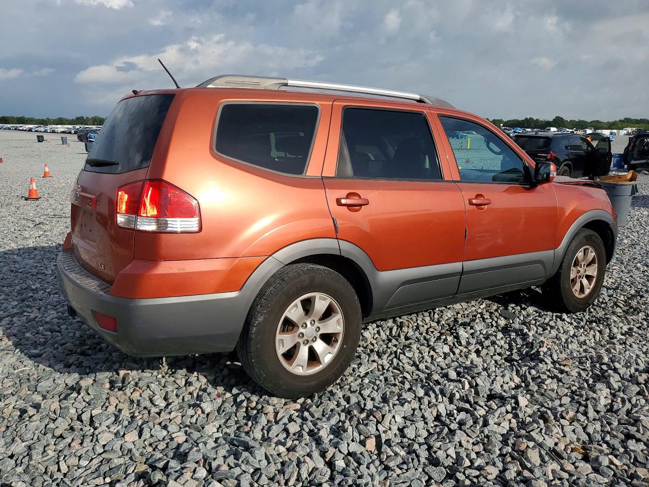 2009 KIA BORREGO
