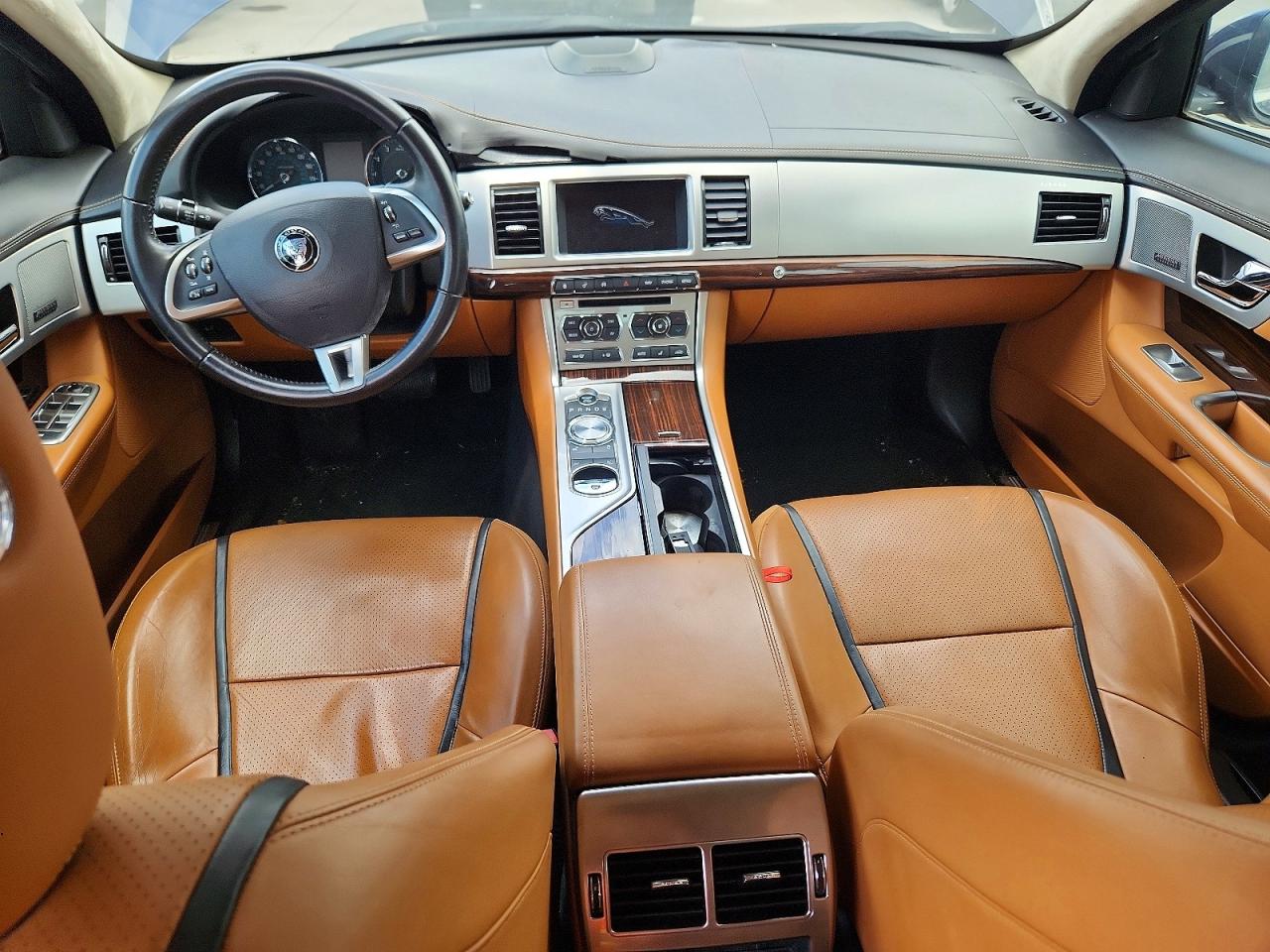 2015 JAGUAR XF