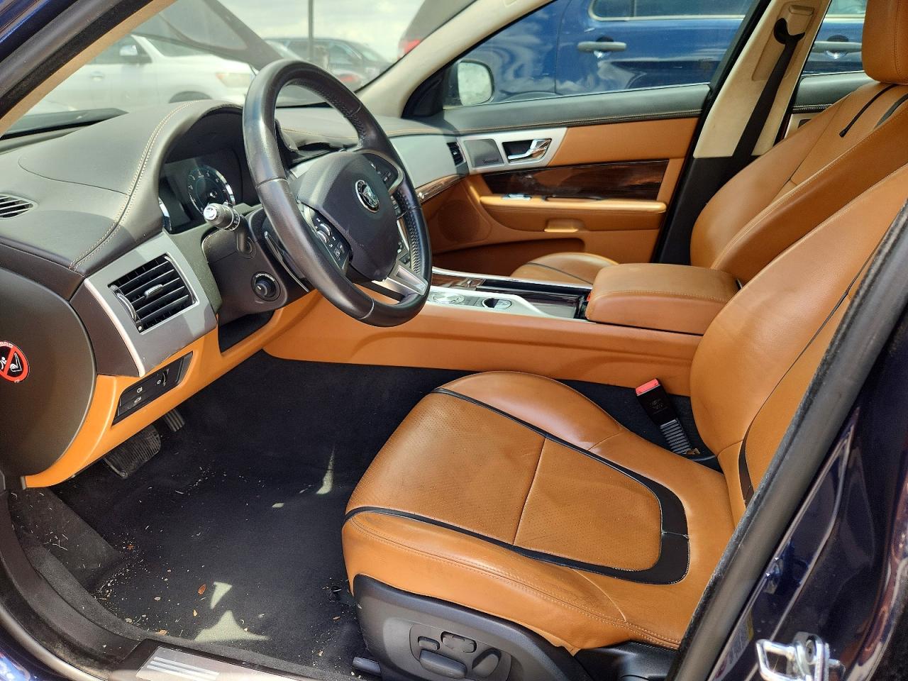 2015 JAGUAR XF