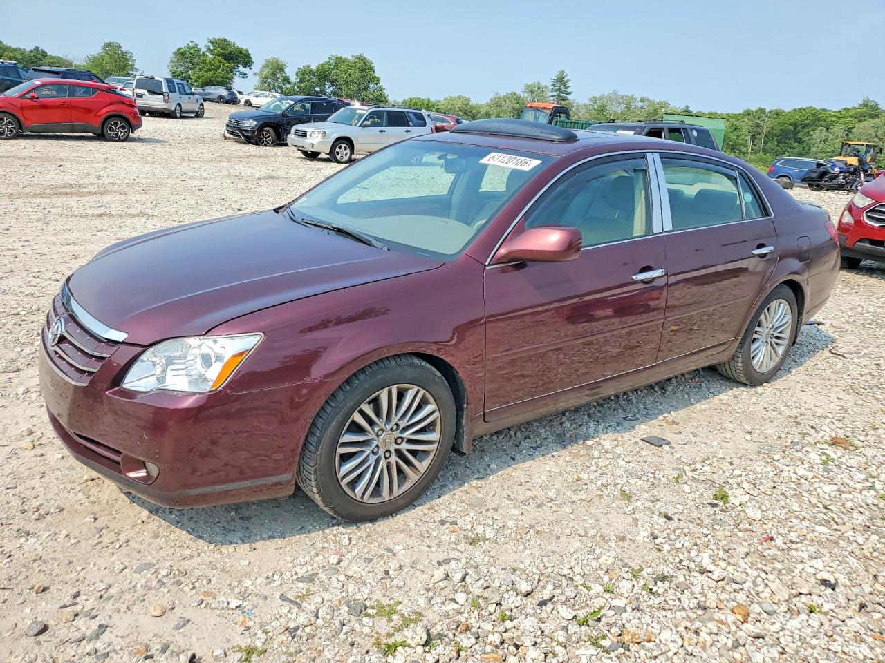 2005 TOYOTA AVALON