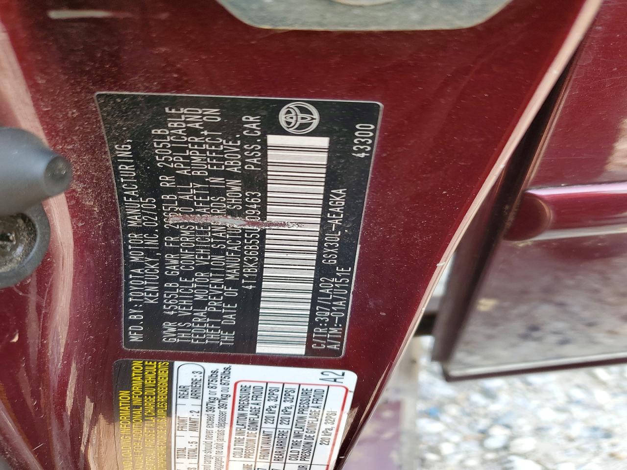 2005 TOYOTA AVALON