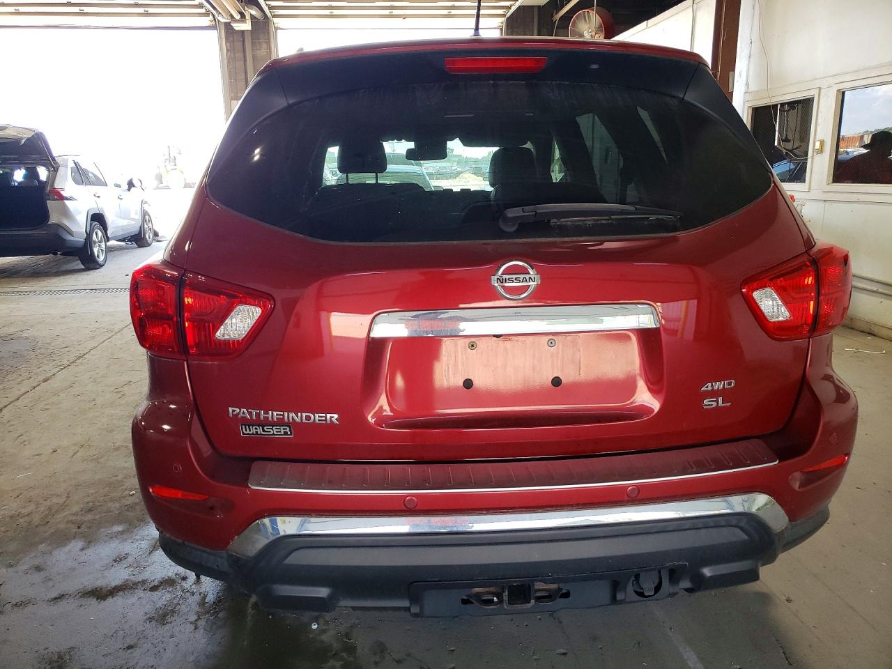 2017 NISSAN PATHFINDER