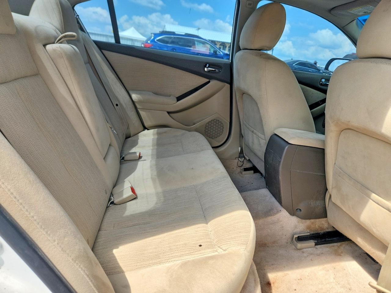 2012 NISSAN ALTIMA