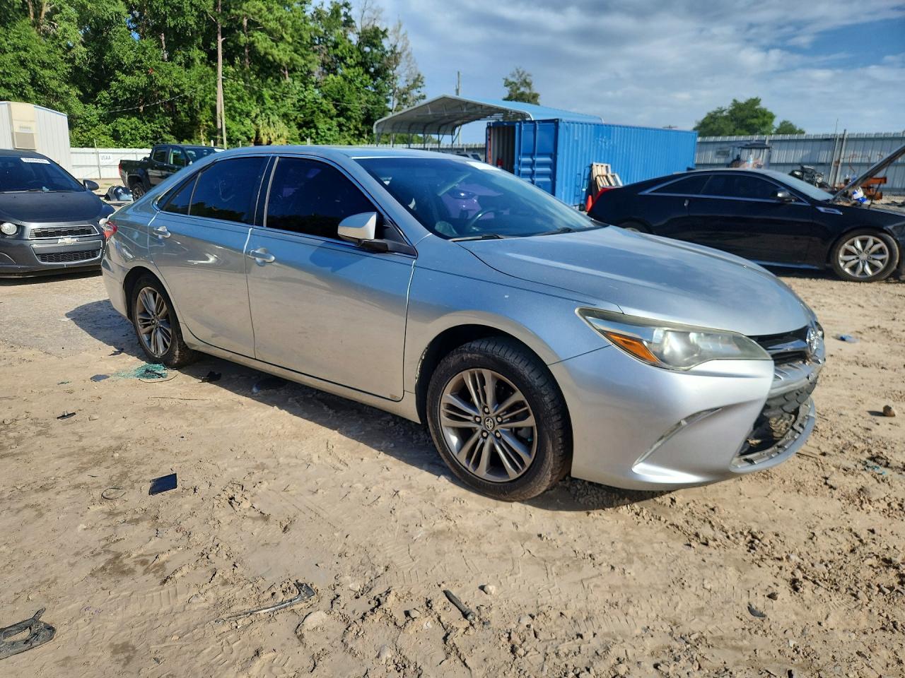 2017 TOYOTA CAMRY