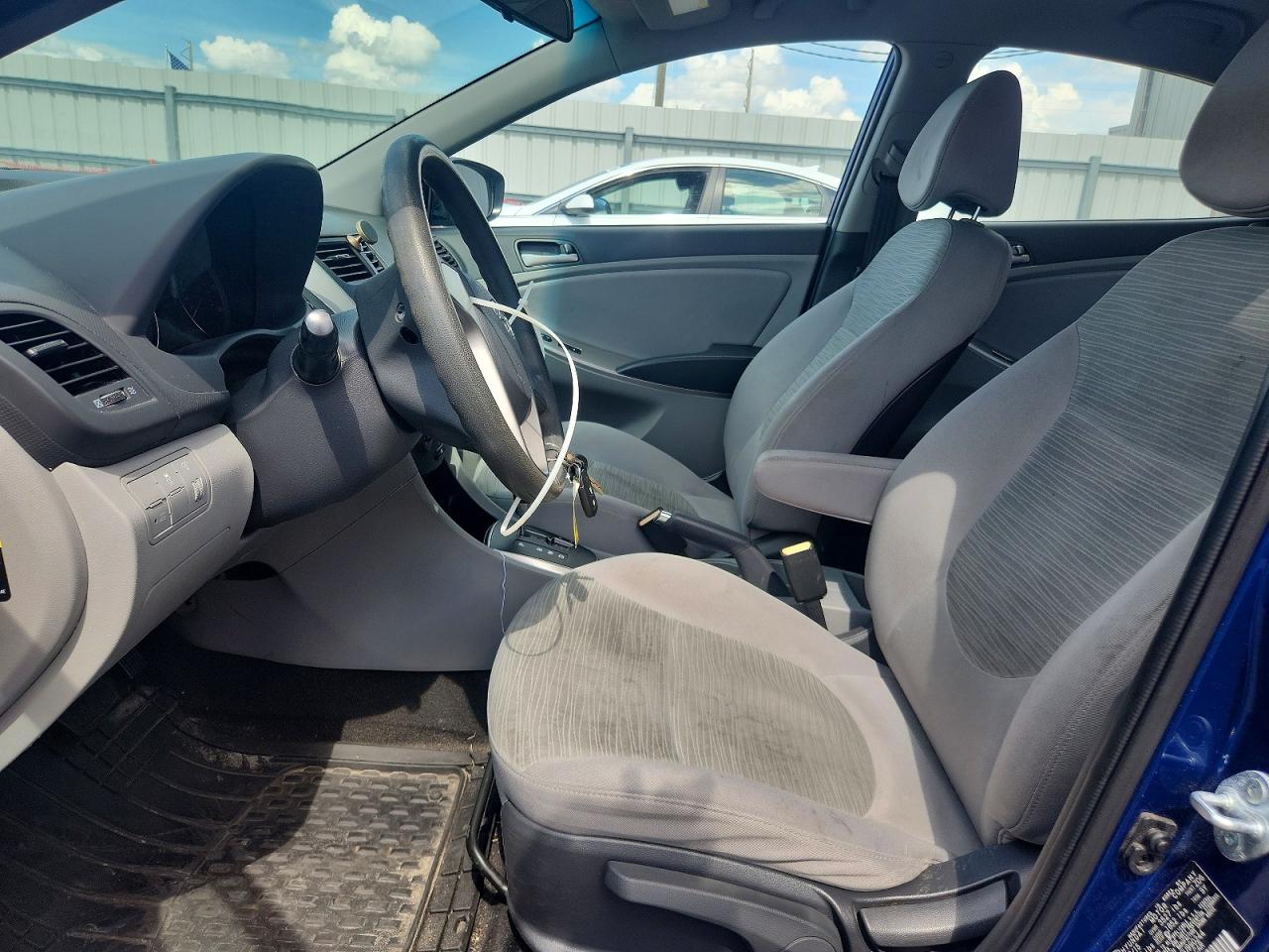 2016 HYUNDAI ACCENT