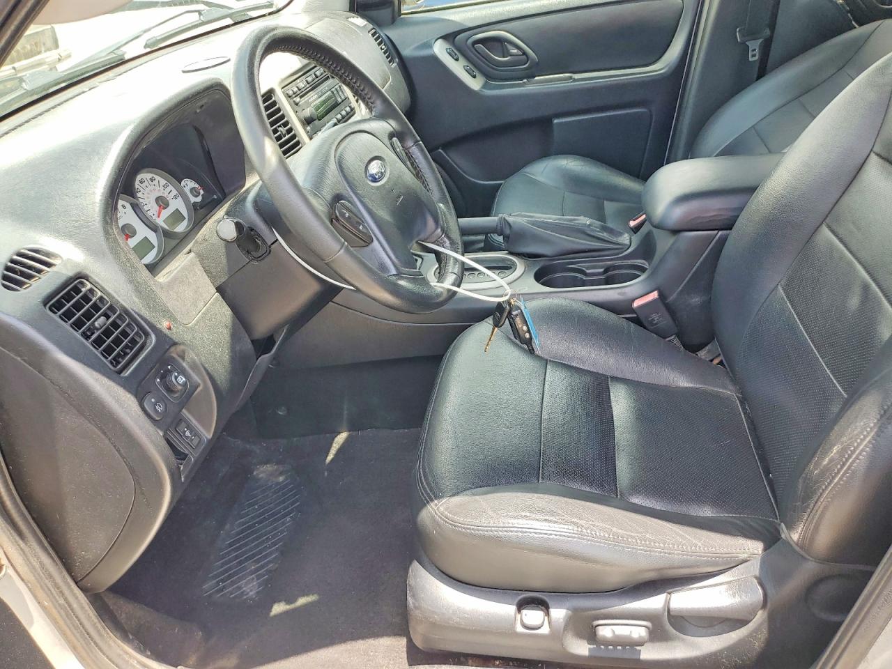 2006 FORD ESCAPE