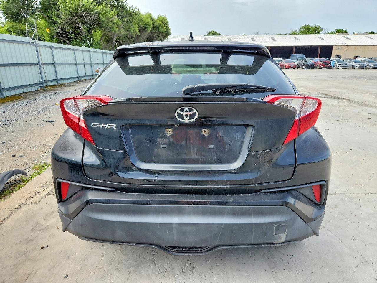 2018 TOYOTA C-HR