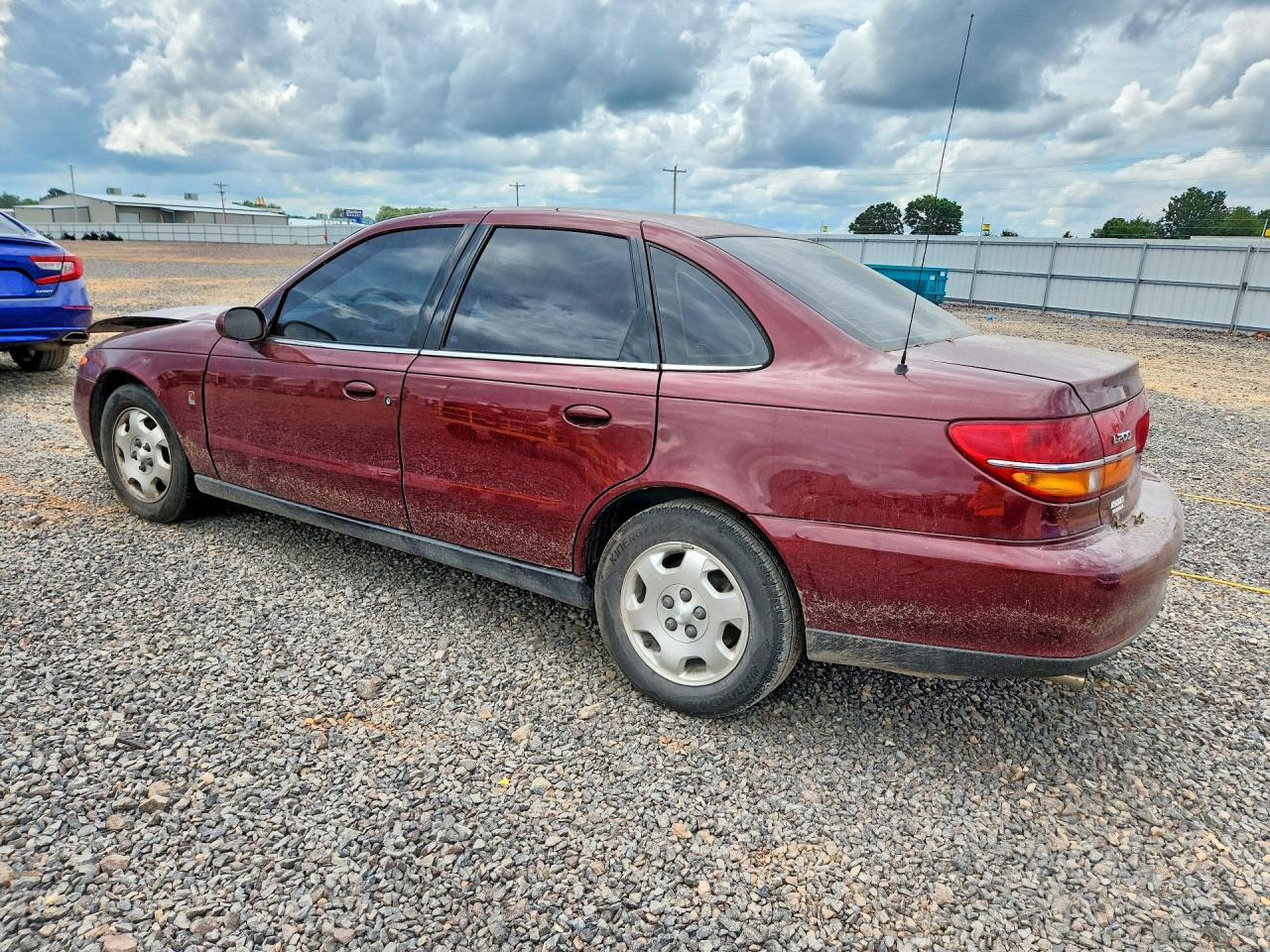 2002 SATURN L200
