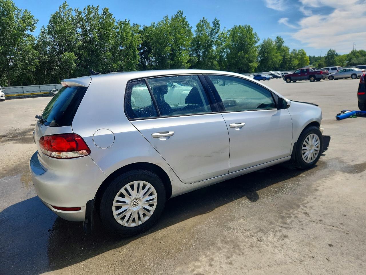 2014 VOLKSWAGEN GOLF