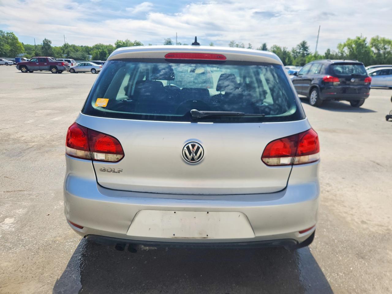 2014 VOLKSWAGEN GOLF