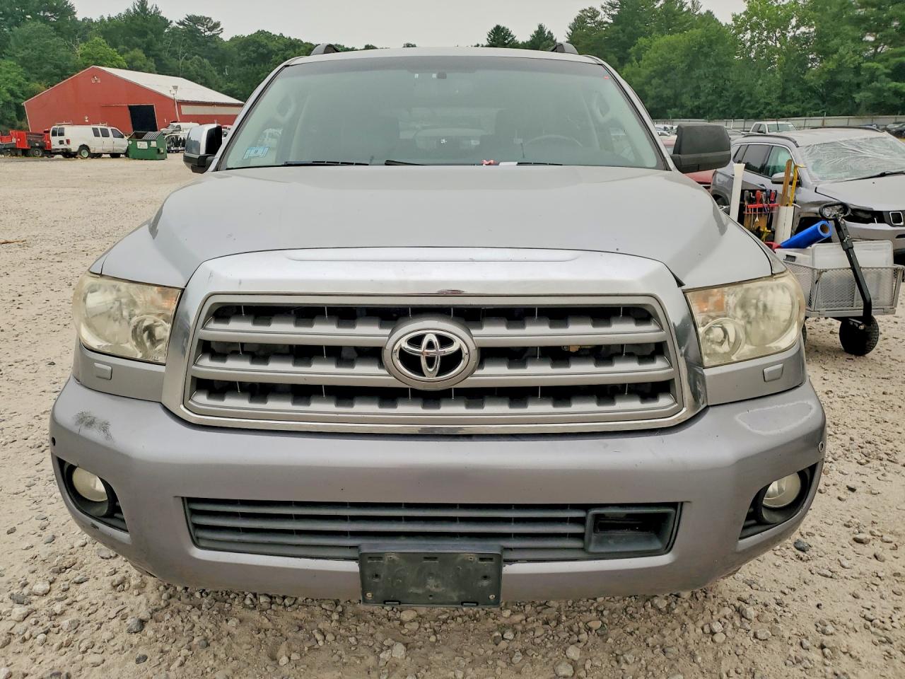 2011 TOYOTA SEQUOIA