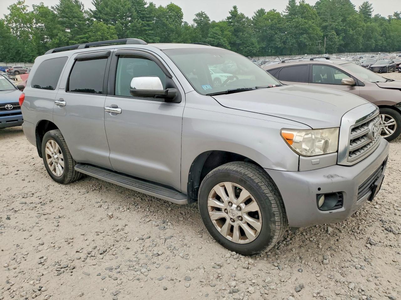 2011 TOYOTA SEQUOIA