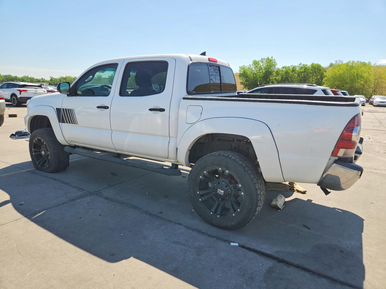 2012 TOYOTA TACOMA