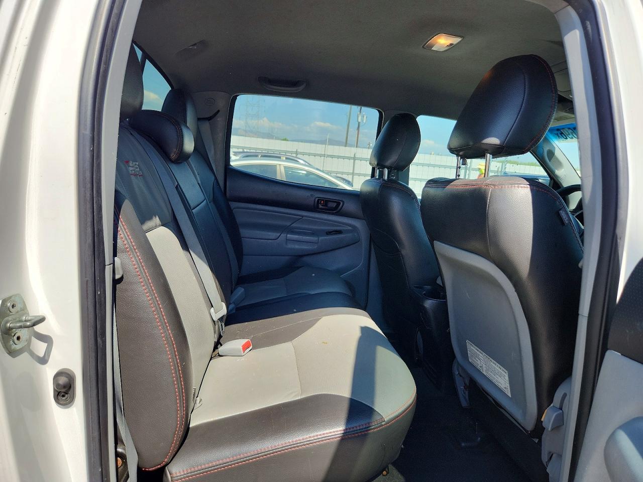2012 TOYOTA TACOMA