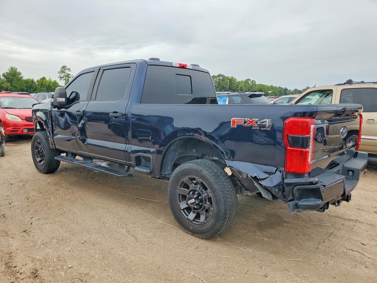 2024 FORD F250
