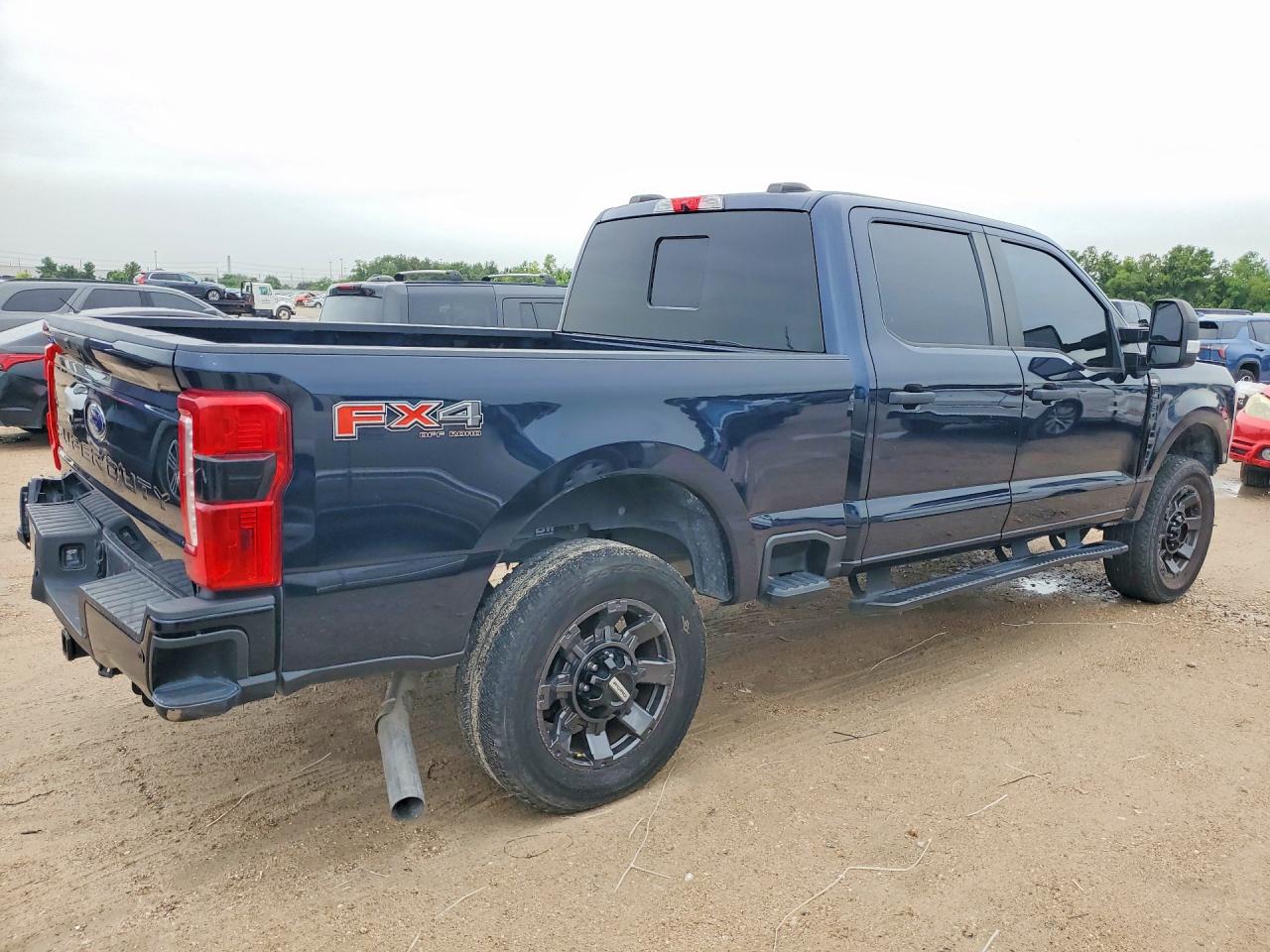 2024 FORD F250