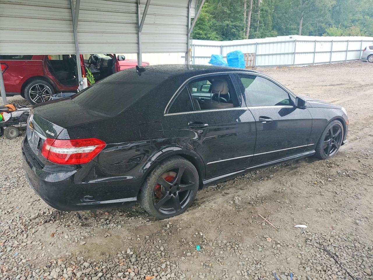 2011 MERCEDES-BENZ E-CLASS