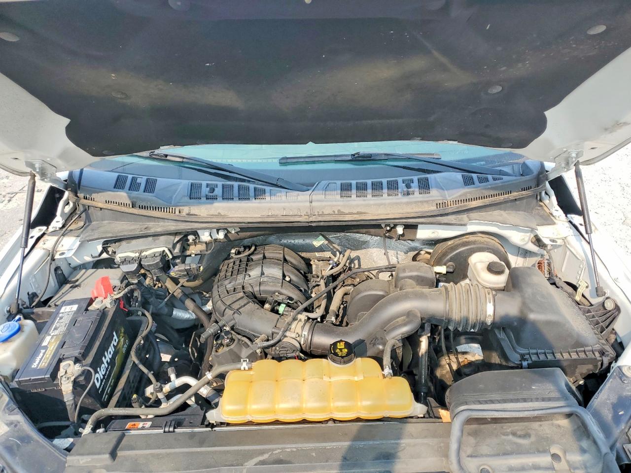 2016 FORD F150