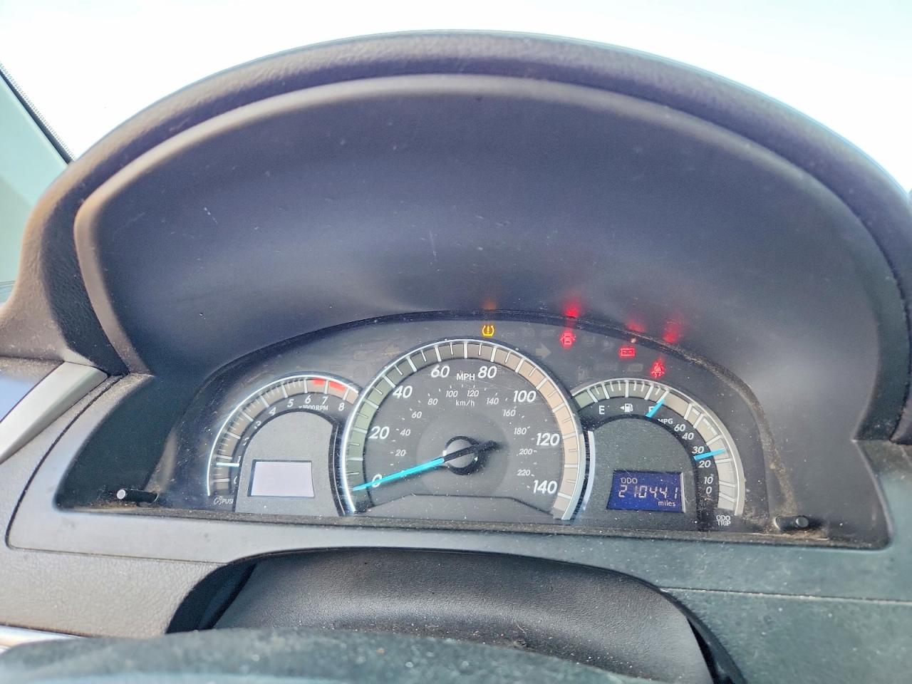 2012 TOYOTA CAMRY