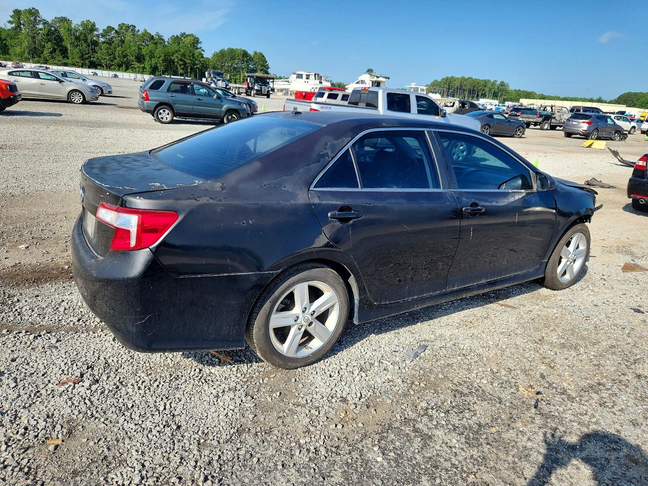 2012 TOYOTA CAMRY