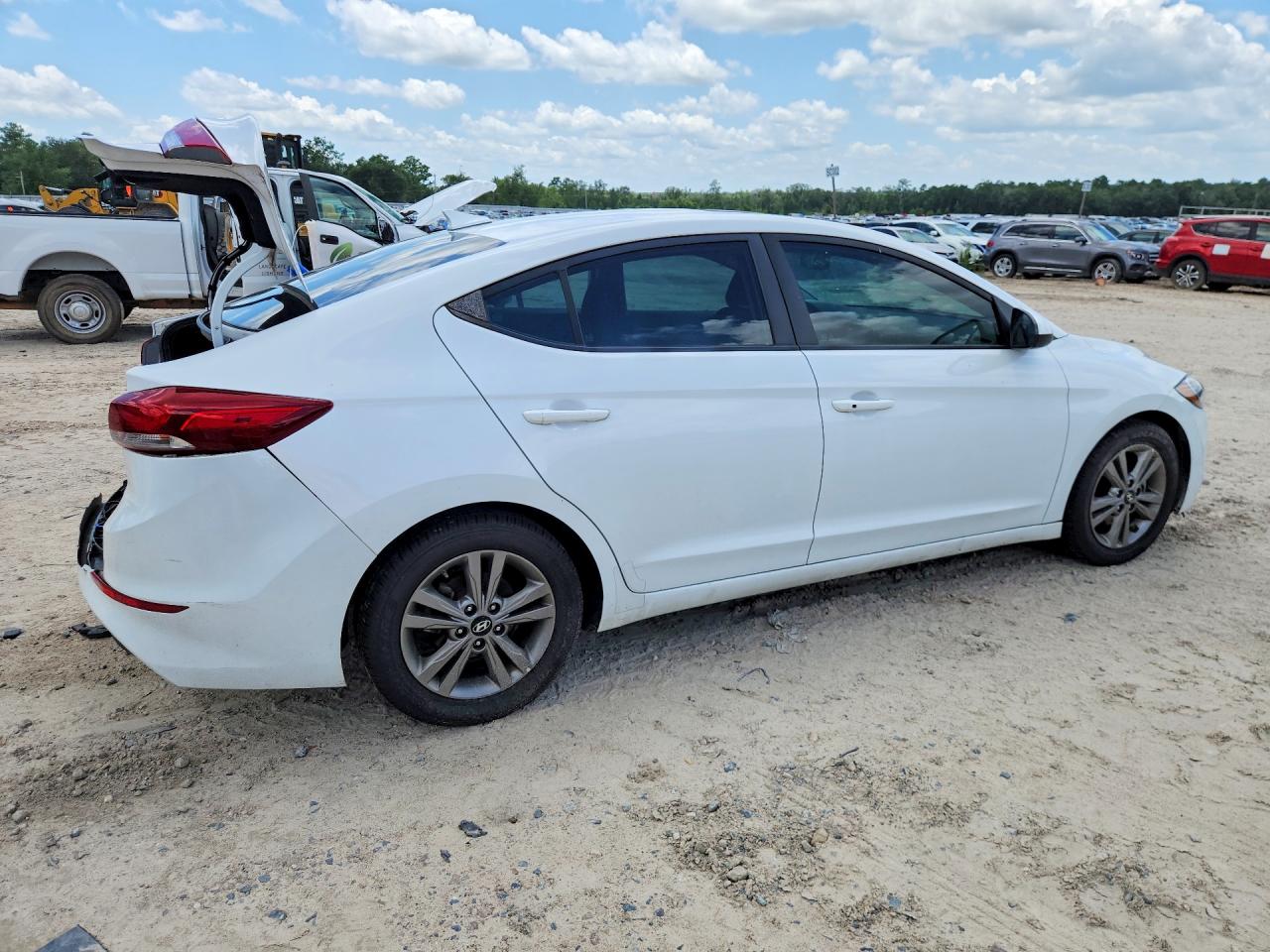 2018 HYUNDAI ELANTRA VA