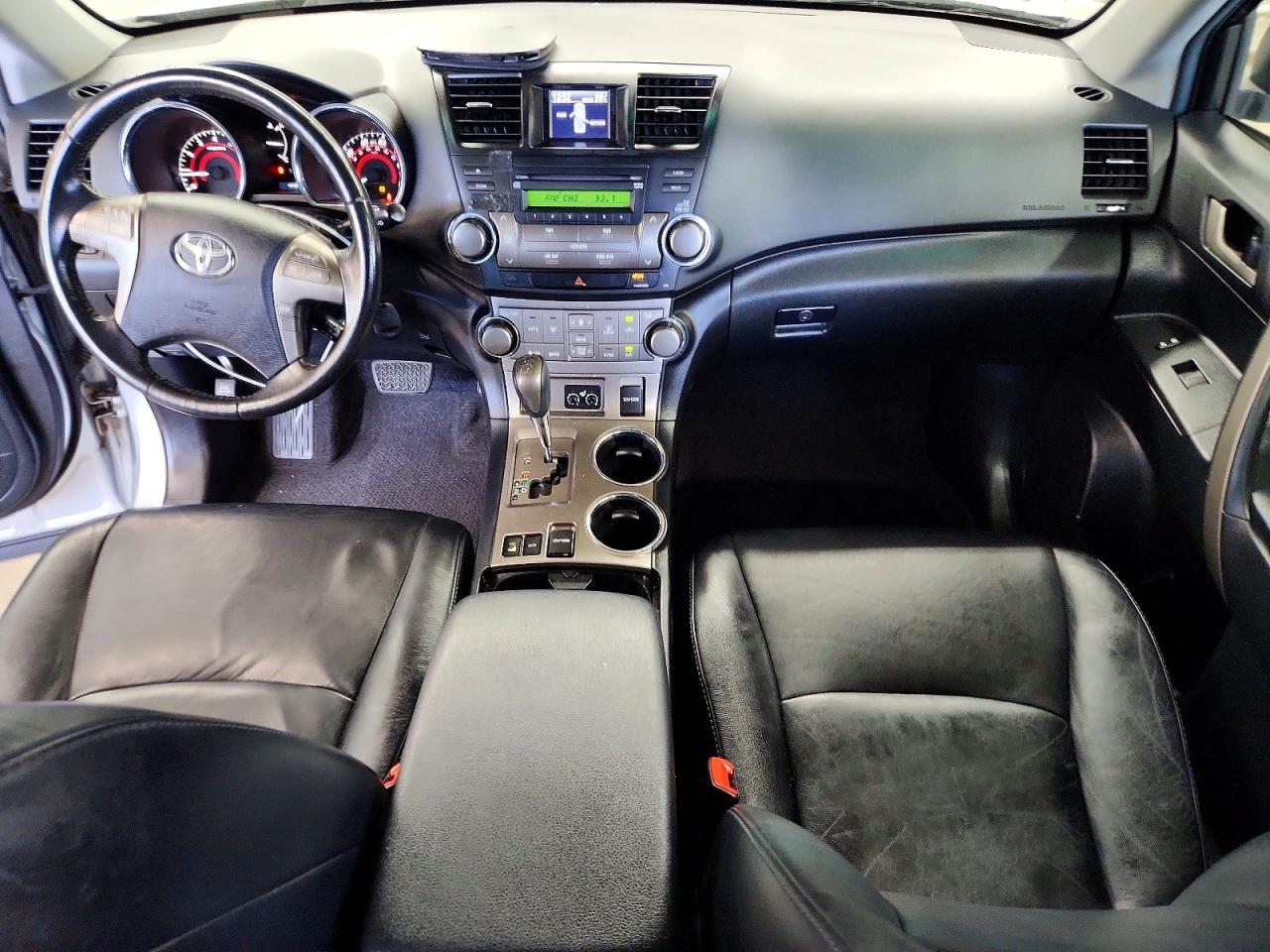 2010 TOYOTA HIGHLANDER