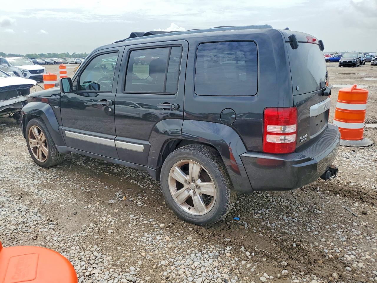 2012 JEEP LIBERTY