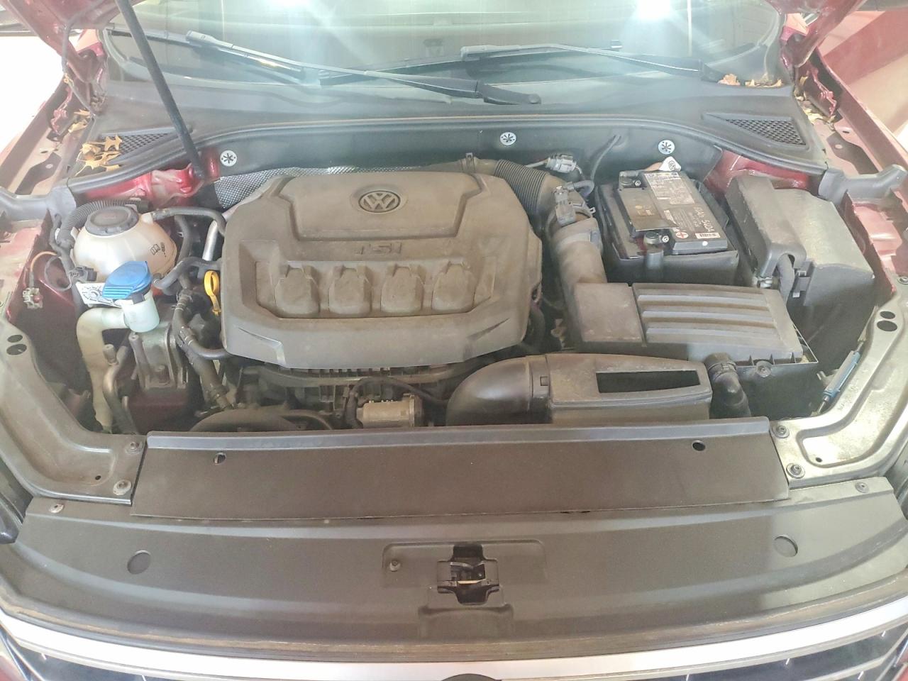 2018 VOLKSWAGEN PASSAT