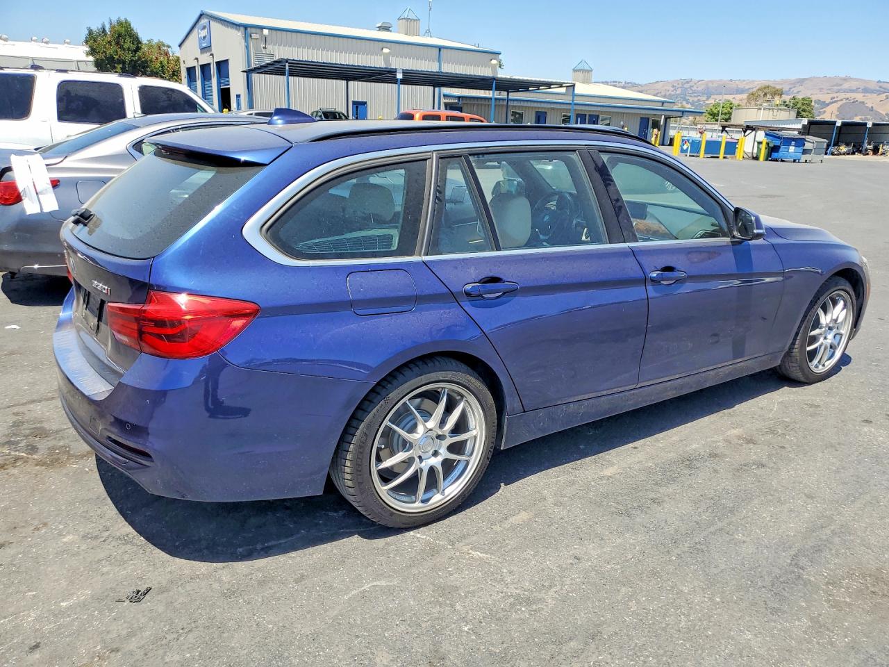 2017 BMW 3 SERIES