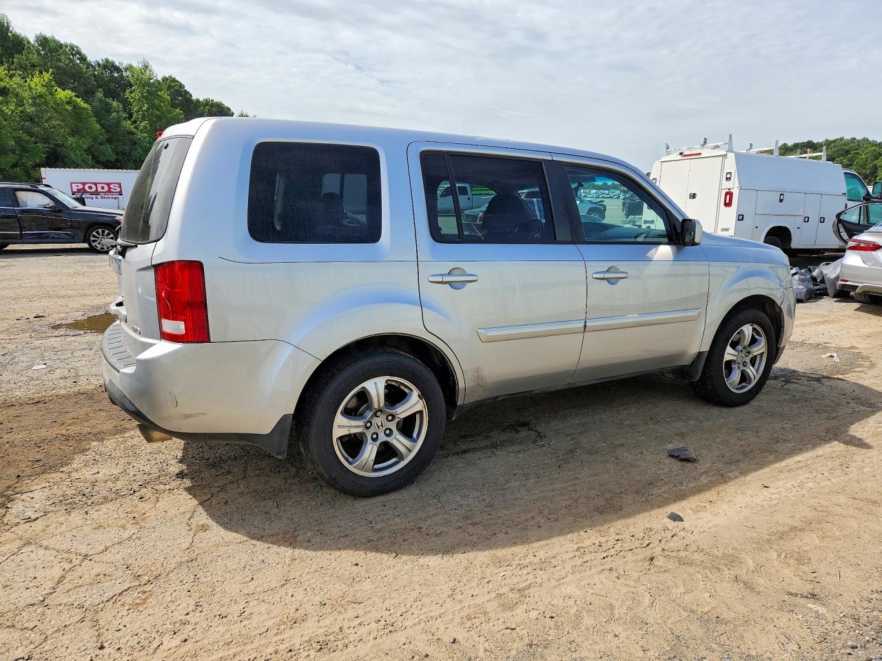 2015 HONDA PILOT