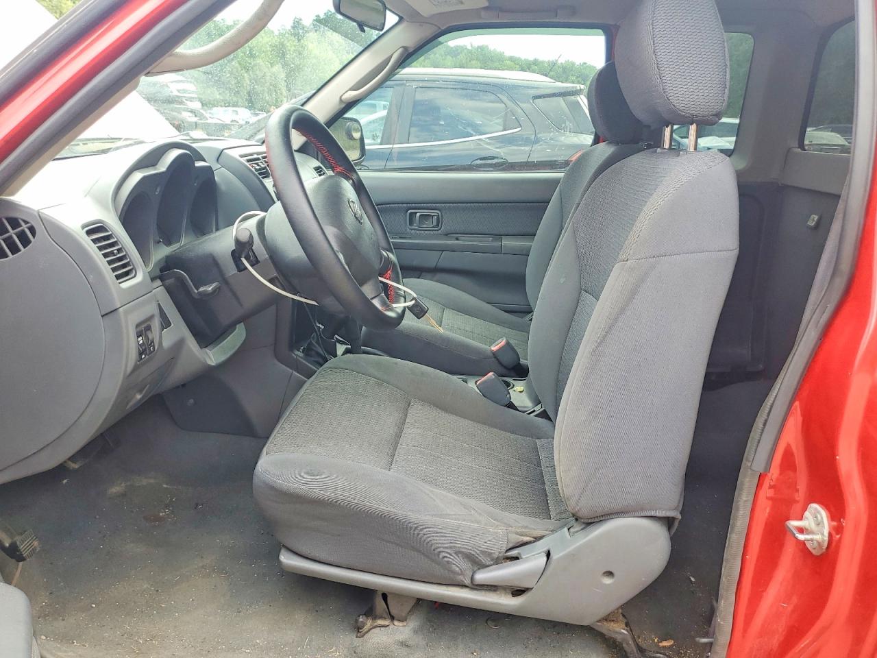 2002 NISSAN FRONTIER