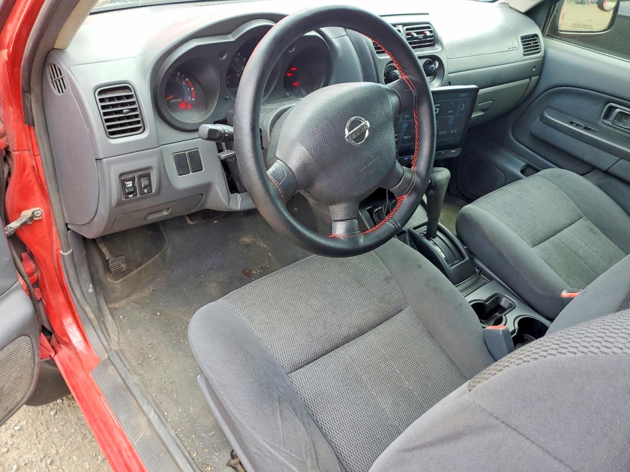 2002 NISSAN FRONTIER