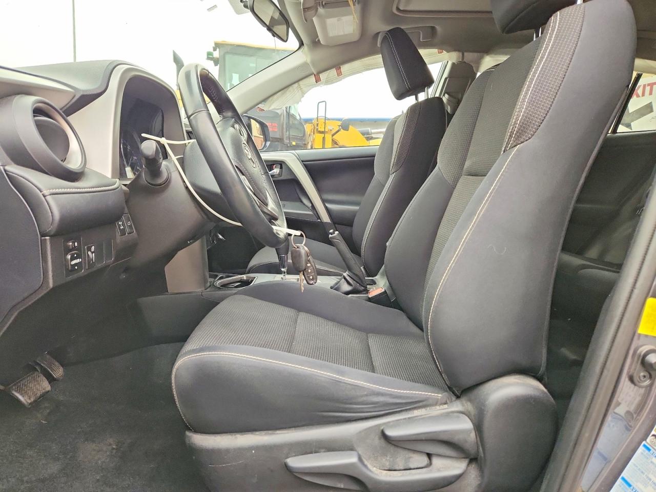 2016 TOYOTA RAV4