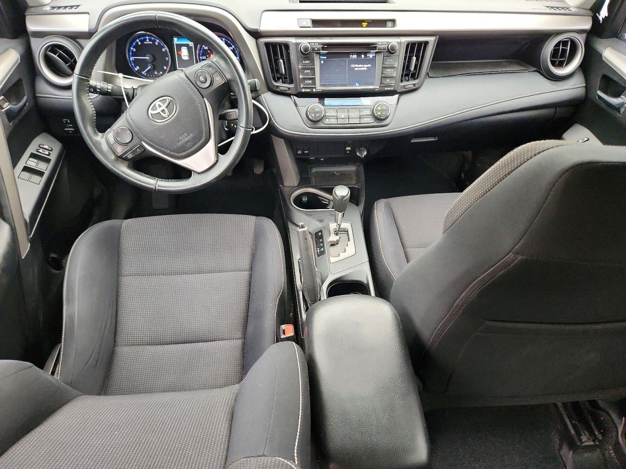 2016 TOYOTA RAV4