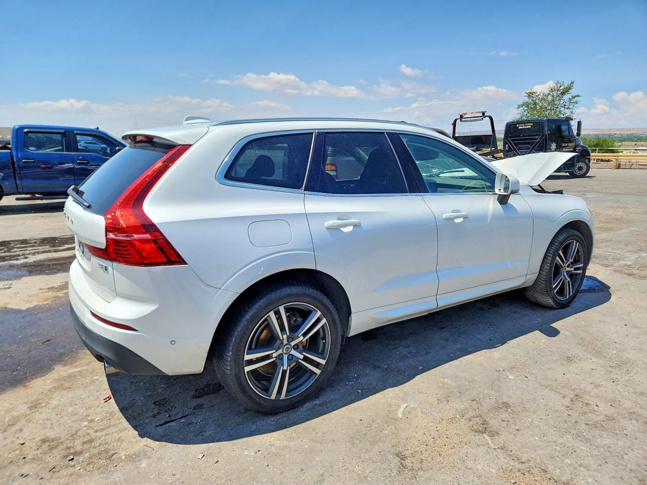 2019 VOLVO XC60