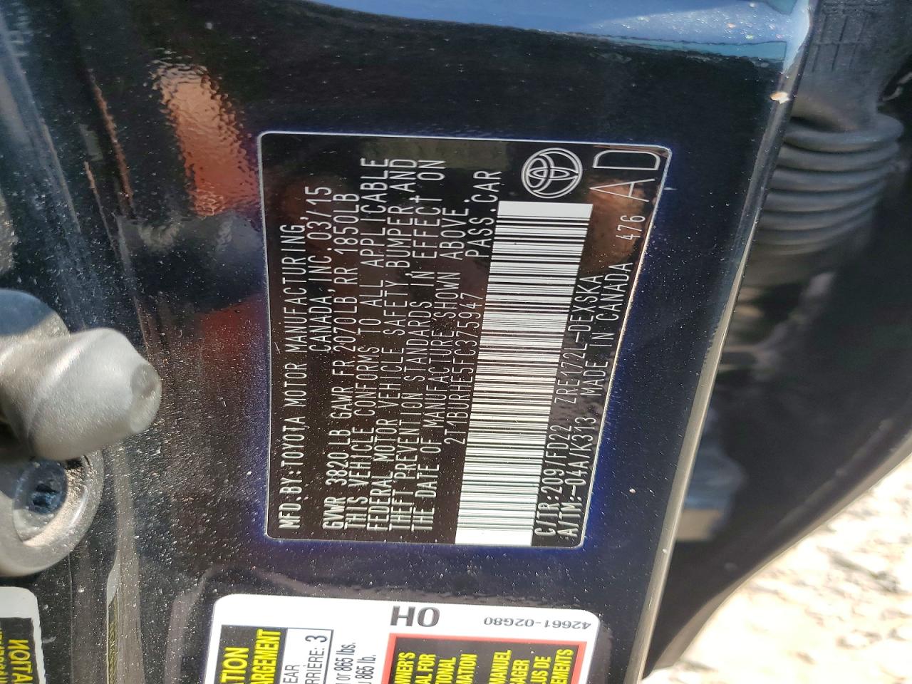 2015 TOYOTA COROLLA