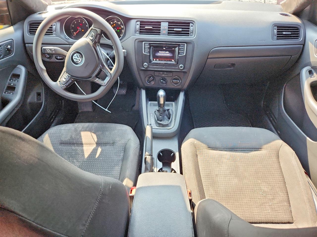 2016 VOLKSWAGEN JETTA