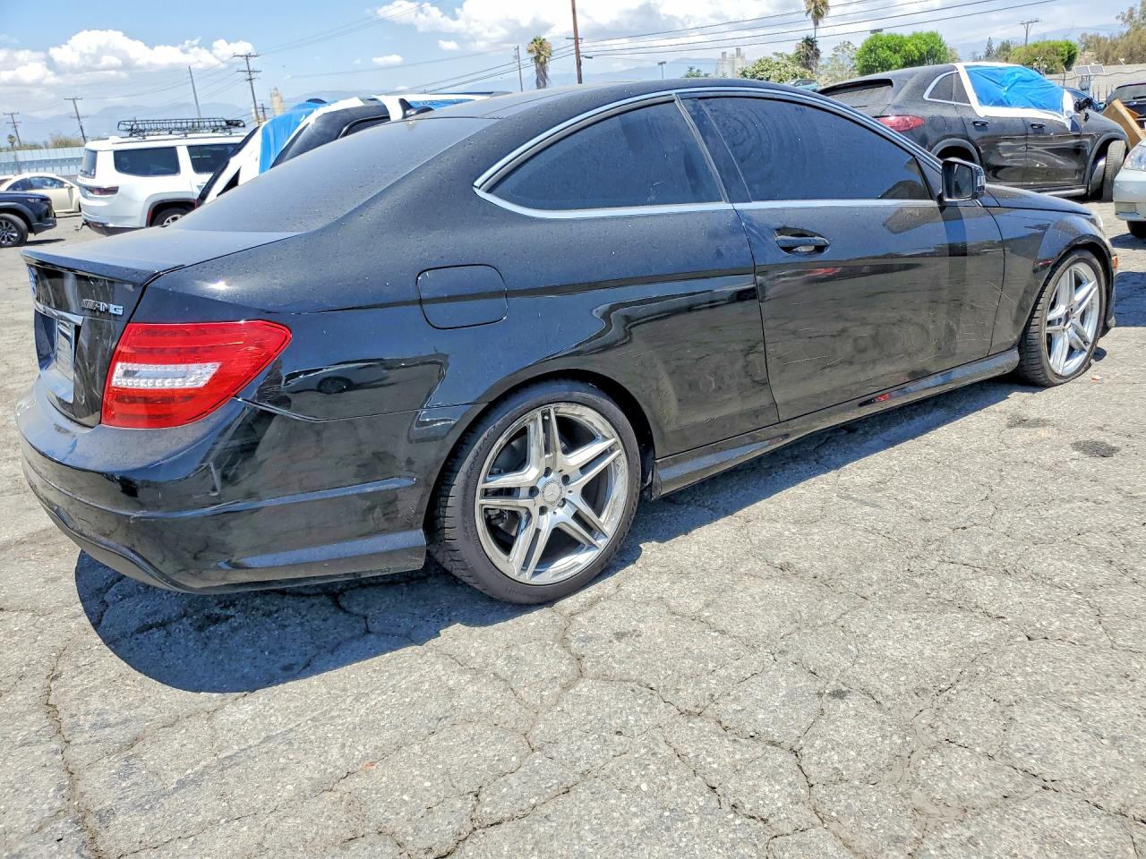 2015 MERCEDES-BENZ C 250