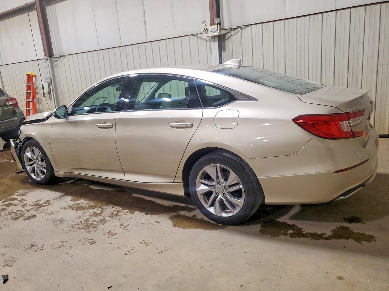 2019 HONDA ACCORD