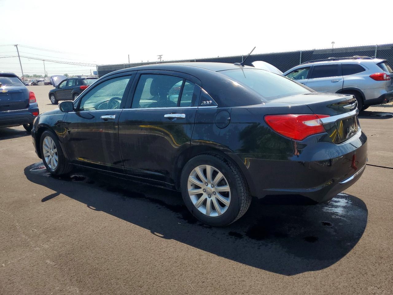 2013 CHRYSLER 200